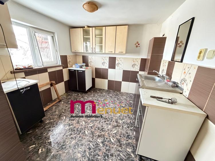 Casa +Teren 414mp - 1