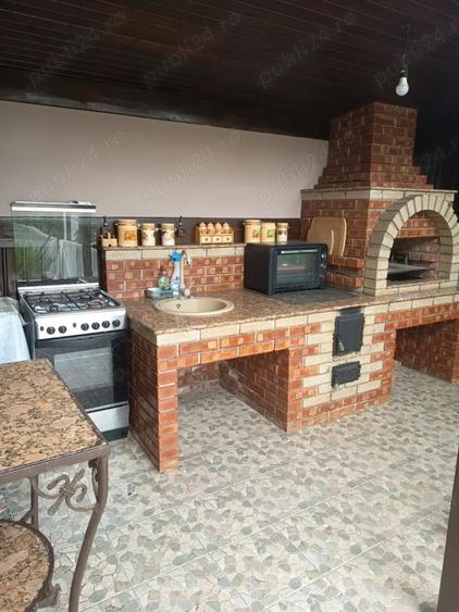 Proprietate -2 case de vanzare - 10