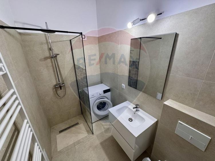 De închiriat - Garsonieră în vilă veche, zona Piața Cipariu - 5