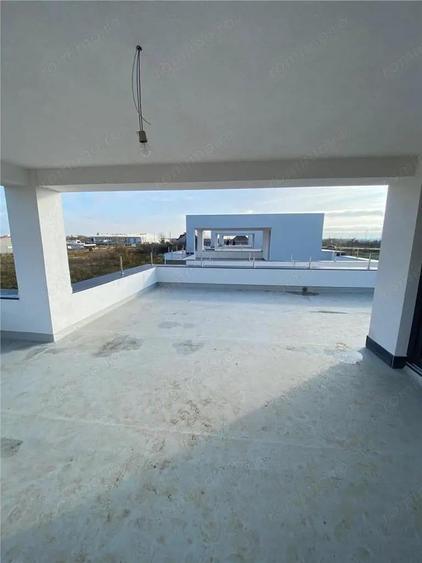 Vila moderna cu terasa panoramica, zona Gai - 12