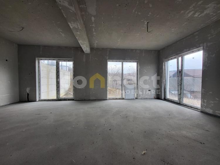 Casa individuala de vanzare | SU  113,7 mp | Teren 341 mp | Dezmir - 21