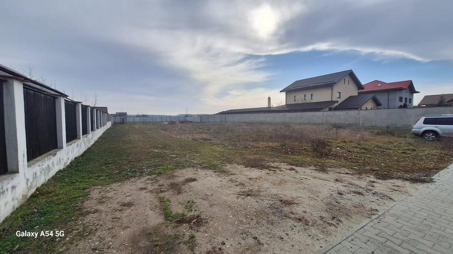 Giulesti vanzare teren intravilan - 1