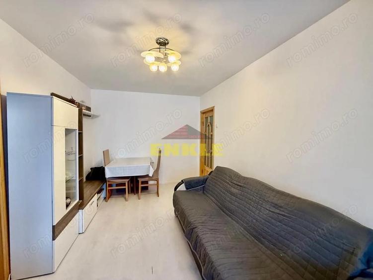 Apartament 2 camere de vanzare Gradinita 19 - 2