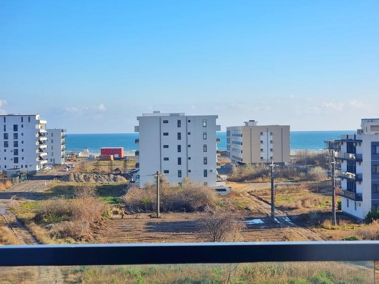 Apartament cu priveliste catre ape si parcare subetarana - 2