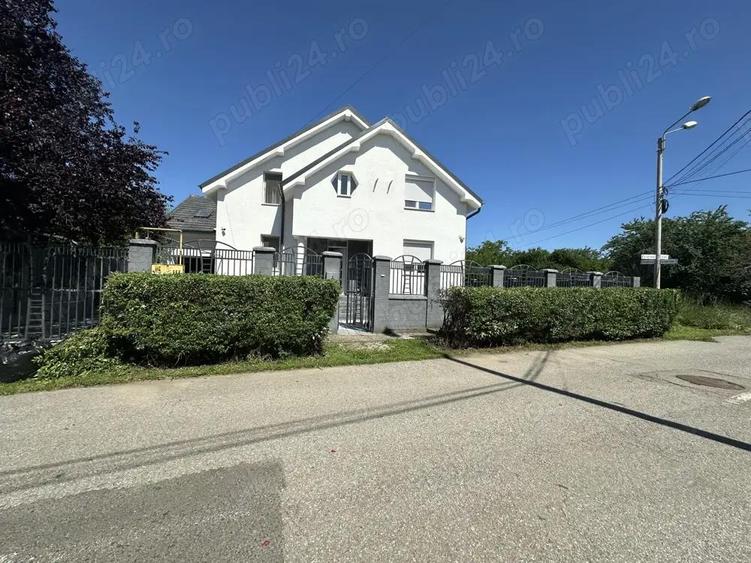 DE INCHIRIAT Vila spa?ioasa D+P+M in Timi?oara - 1