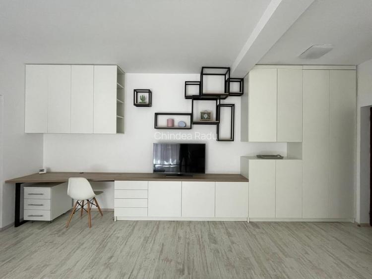 Apartament cu 2 camere semidecomandat, mobilat în Giroc Apartament cu 2 camere semidecomandat, mobilat în Giroc