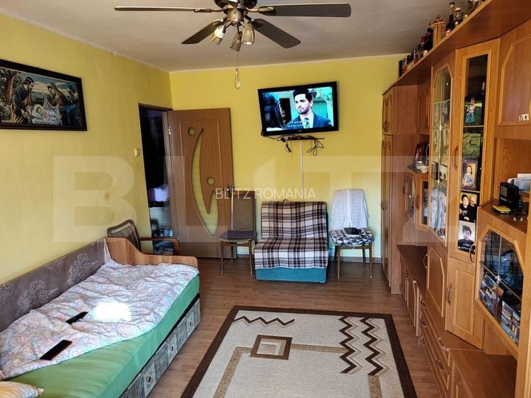 Apartament 3 camere, 56 mp, zona Decebal