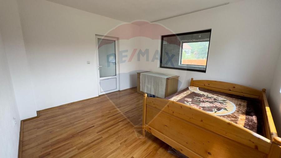 VILA IMPRESIONANTA DE VANZARE - BUGHEA DE SUS, ARGES - 8