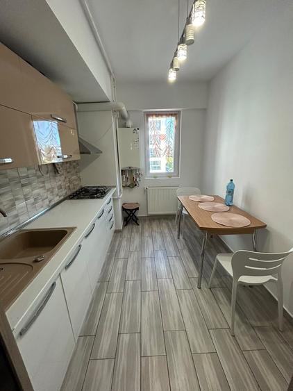 Apartament cu 2 camere decomandat în Militari