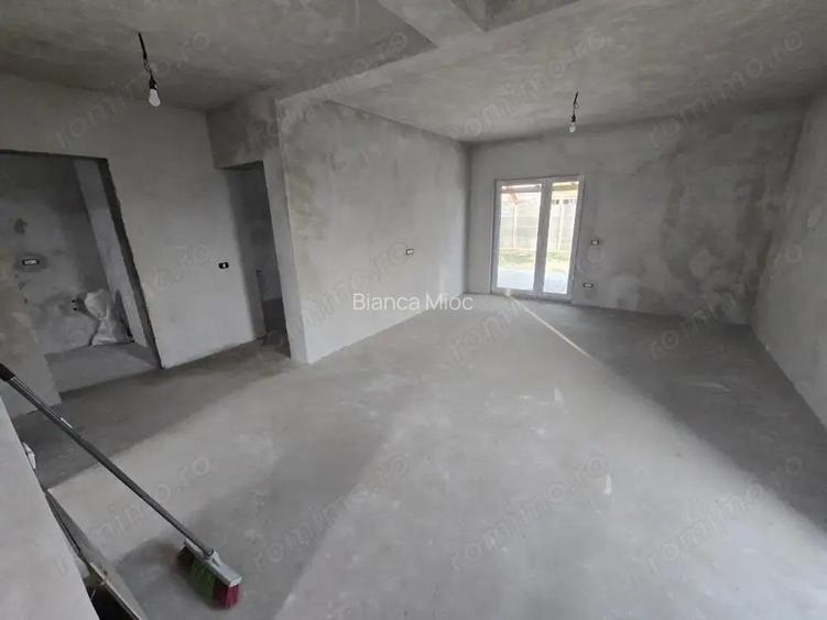 Duplex in Timisoara. Teren 500 mp. Pe parter. Duplex in Timisoara. Teren 500 mp. Pe parter.