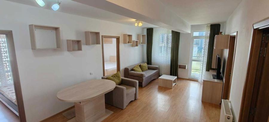 Vand apartament 3 camere, decomandat, comuna Baciu, str. Corbului - 1