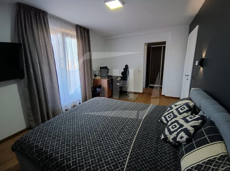 Casă individuală cu 6 camere cu Canalizare în Borhanci