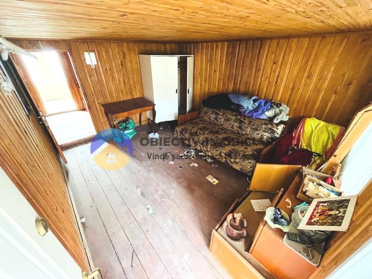 Casă cu 7 camere cu Teren 5958 Mp în Dobreni