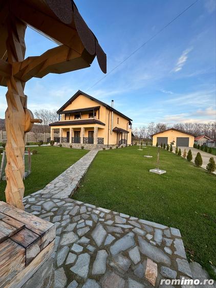 Casa moderna langa Transalpina finalizata in 2023 - 10