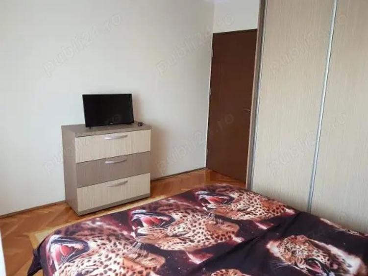 Inchiriez ap 2 cam, decomandat, central, zona linistita - 8