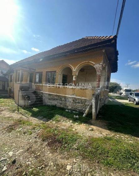 Casa la iesire din oras, zona Dragoieni Casa la iesire din oras, zona Dragoieni