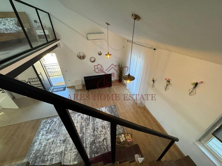 Apartament cu mezanin si curte privata. 2 locuri de parcare. - 3