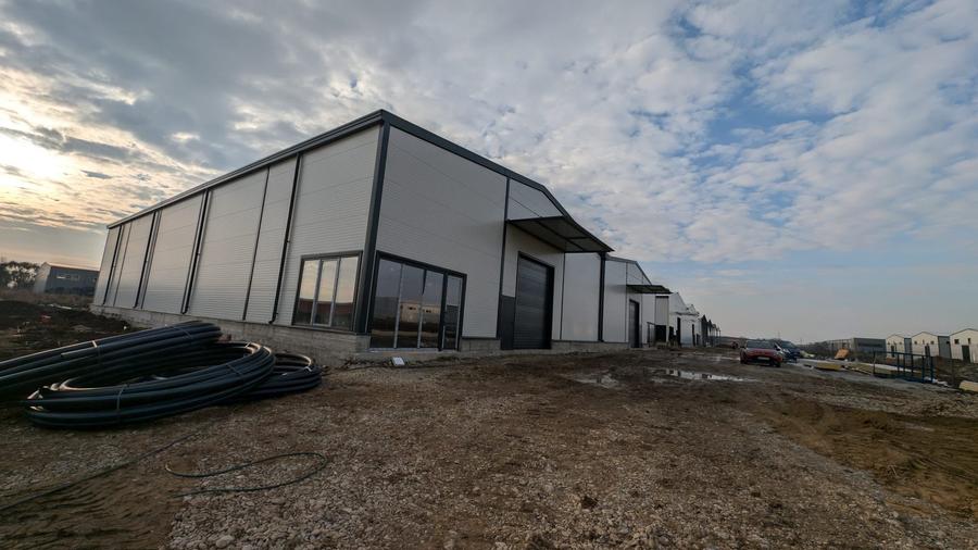 Hala Modernă de Lângă Autostrada A0 – Spațiul Ideal pentru Afacerea Ta! - 14