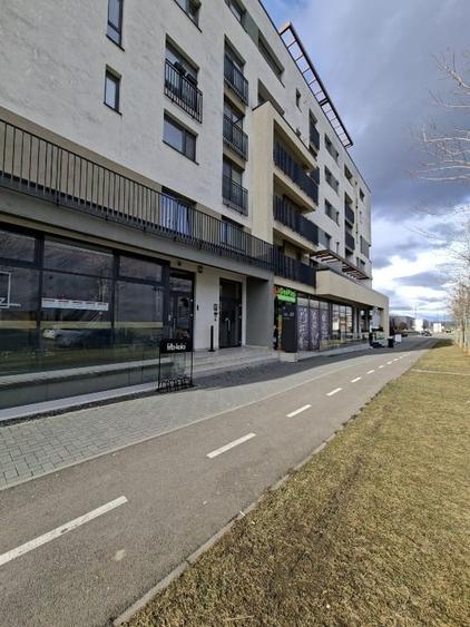 Apartament 2 camere, decomandat, Kasper Coresi - 1