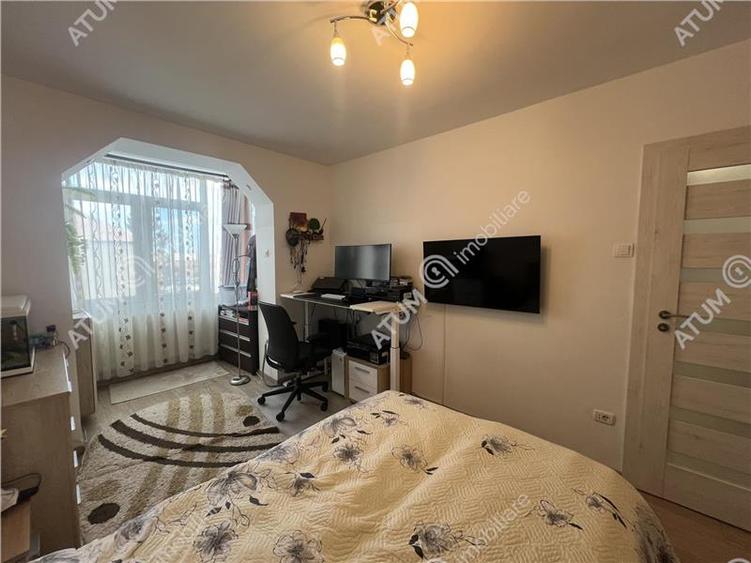 Apartament renovat cu 3 camere in zona Rahovei din Sibiu - 3