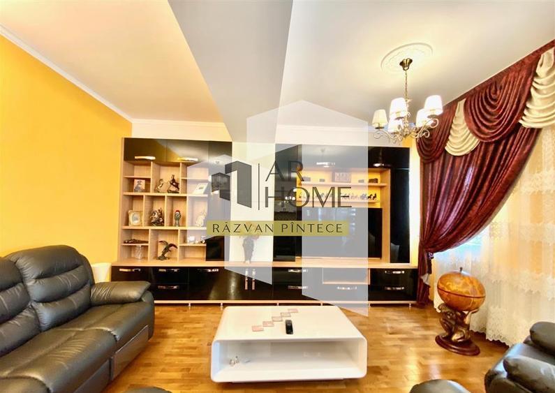 Apartament 3 camere, decomandat, 100 mp, zona Republicii, Pl - 17