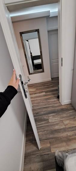 Inchiriez apartament 3 camere - 8