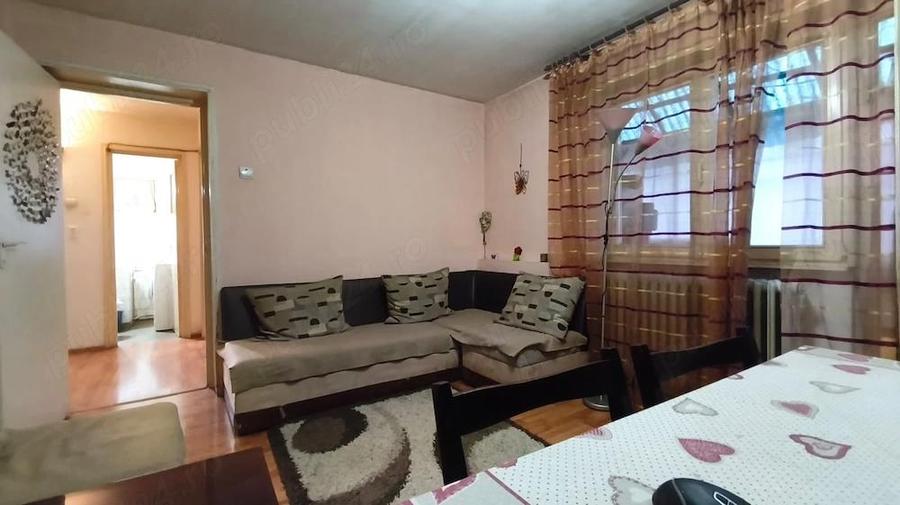 Apartament 2 camere, decomandat + loc parcare cu copertina concesionat, zona Kogalniceanu - 1