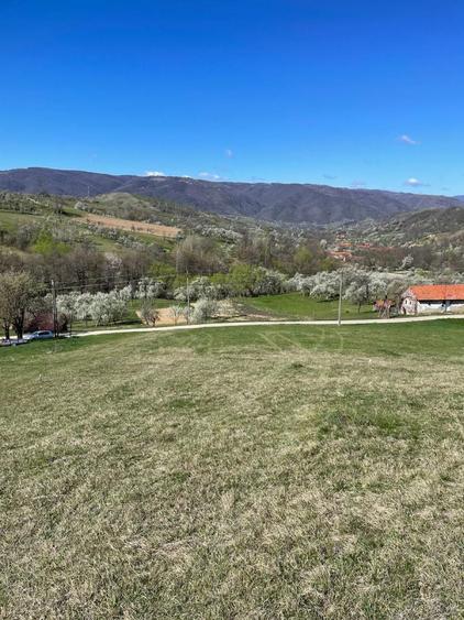 Teren intravilan - 6