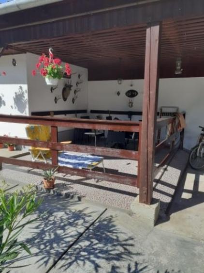 Casă cu 5 camere în Cernatu - 4