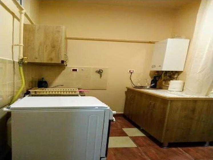 1 camera in zona Badea Cartan - 1