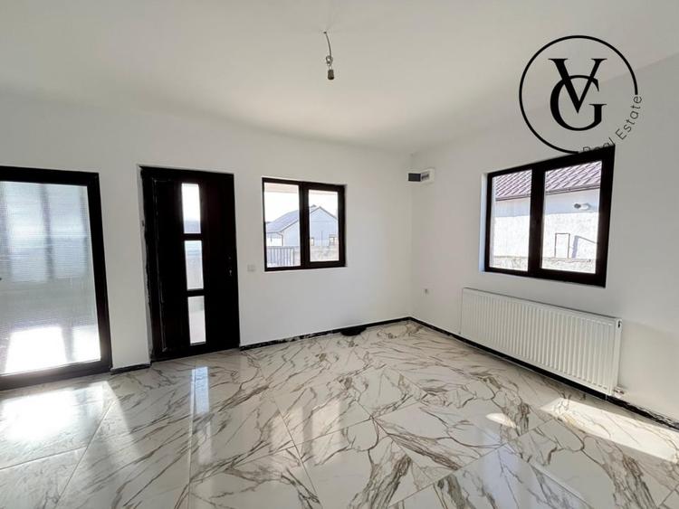 Casa la sol, 3 camere - 211 mp - Lumina - 6