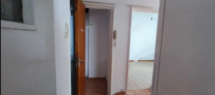 Apartament 2 Camere,Berceni,Grand Arena,bl.reabilitat,DECOMANDAT,geam la baie, - 3