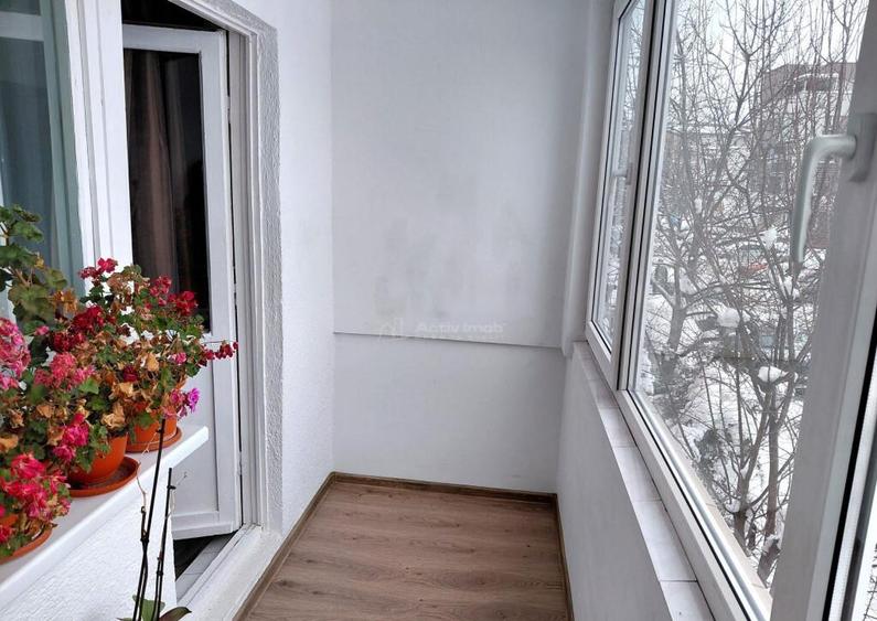 Apartament 3 Camere Etaj 1, decomandat renovat mobilat utila - 8