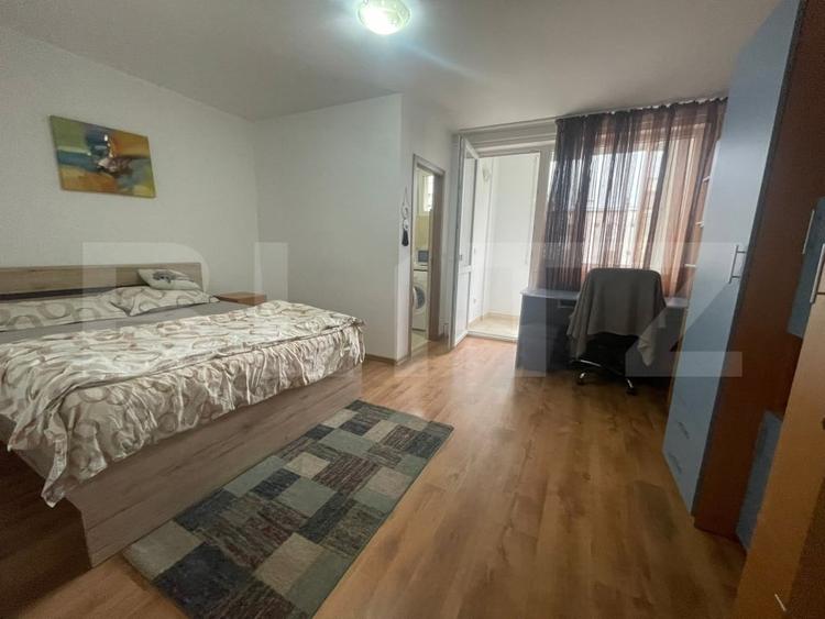 Garsoniera de vanzare, 27 mp, complet renovata, luminoasa - zona centrala - 1