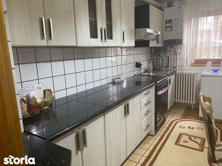 Ideal pentru investitie! Apartament 3 camere, 2 bai, zona Straja - 1