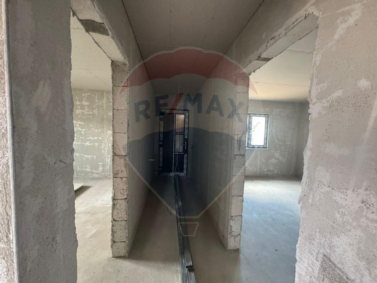 Casa / Vila cu 3 camere in Campineanca - 3