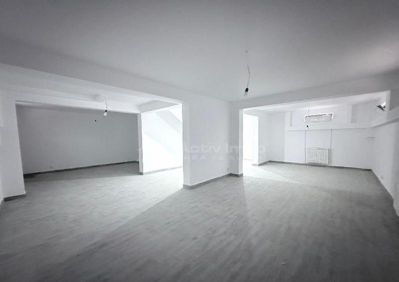 Casa - Cartierul Latin - teren 271mp - 180000E tva- VAND - 6