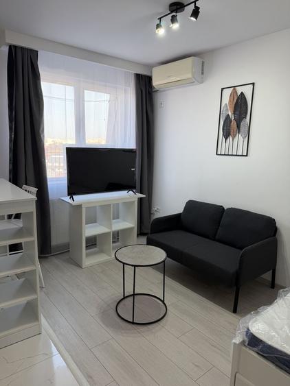 Garsonieră spațioasă de închiriat Eroii Revoluției - 1