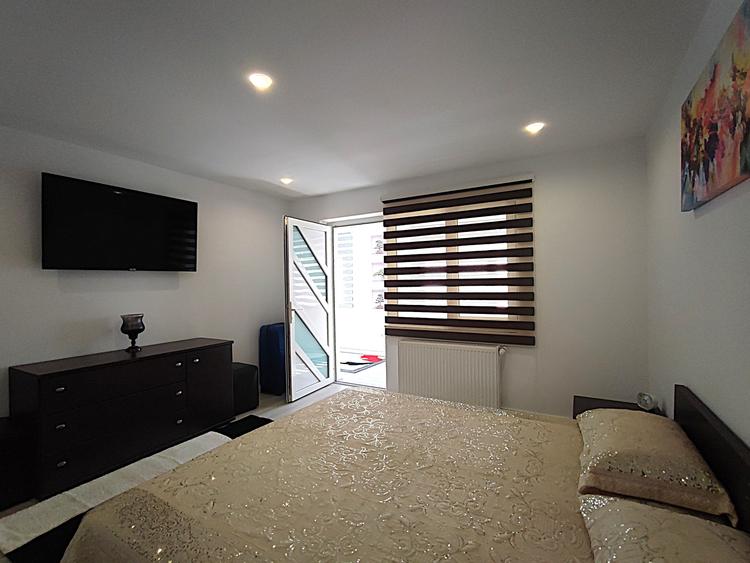 Casa 4 camere, mobilata si utilata lux, KM 5 - 4