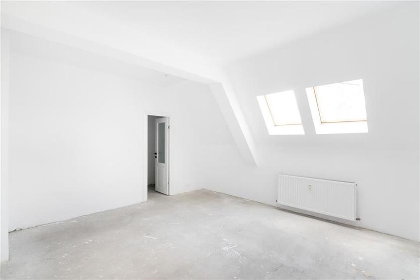 Apartament cu living+3 camere, 2 bai in zona Parcului 22 Decembrie - 14