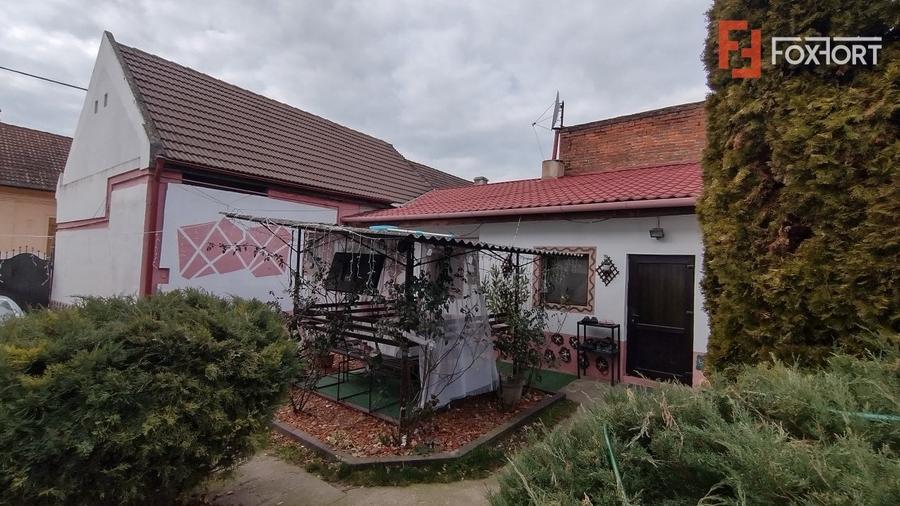 Casa individuala 4 camere, zona Ronat - Teren 902 mp - 1