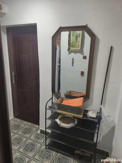 Inchiriez garsoniera - 10