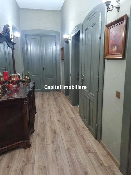 House for sale, 4 Rooms, 200 sqm, 630 sqm, Satu Mare - 2