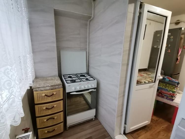 Inchiriez apartament - 1