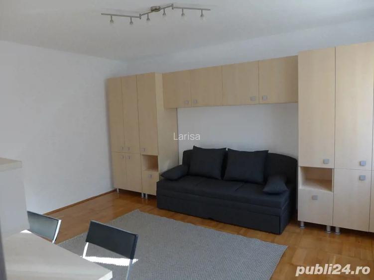 Proprietar inchiriez garsoniera zona ultracentrala