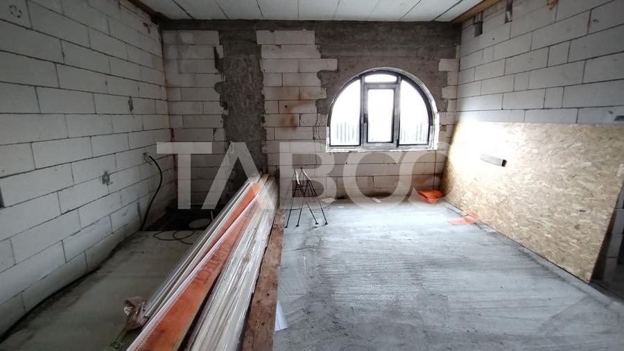 Casa de vanzare construita  in anul 2022 cu  5 camere in Sercaia - 6