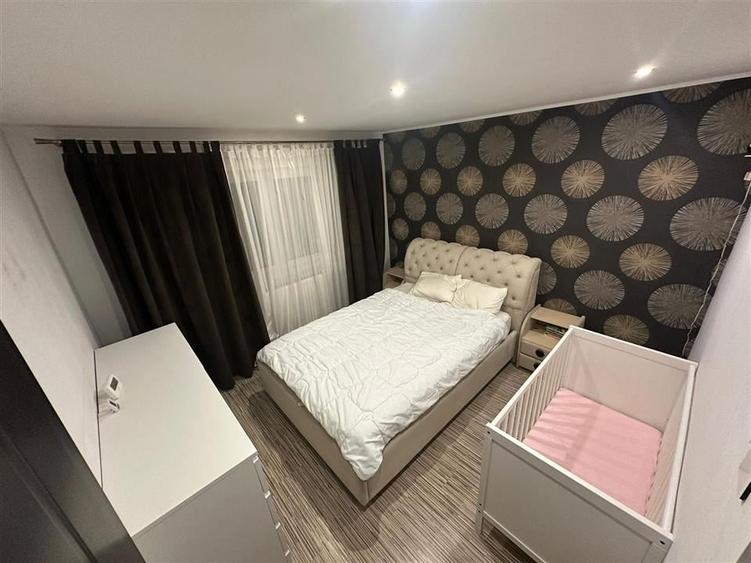 Cug - Selgros - 2 Camere Decomandat - Bloc 1985 - 1