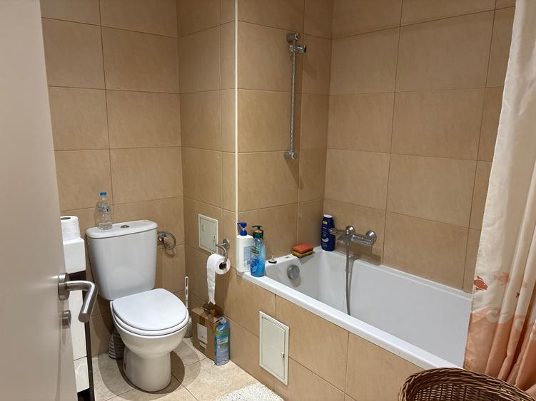 Apartament de 3 camere+boxa si loc de parcare/Apartment with parking+storage box - 17