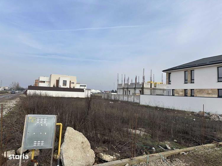 Vand teren intravilan in Pantelimon langa lac | 444mp - 93000euro+TVA - 4