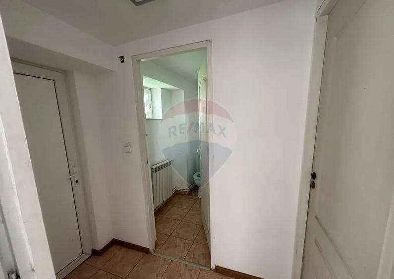 Spa?iu comercial de 90mp de inchiriat in zona Ultracen... - 1